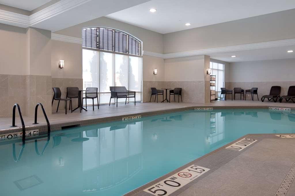Hampton Inn By Hilton Brampton - Toronto Съоръжения снимка